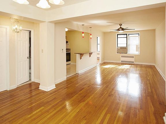 4th image of 37-30 83rd St #3B