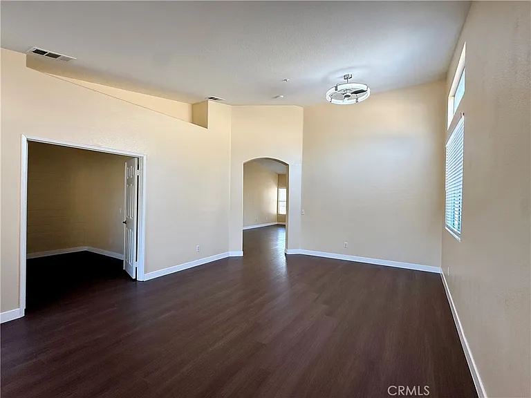 17210 Volante Ct — Photo 25