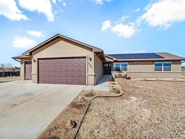 769 W Palizada Dr, Pueblo West, CO 81007