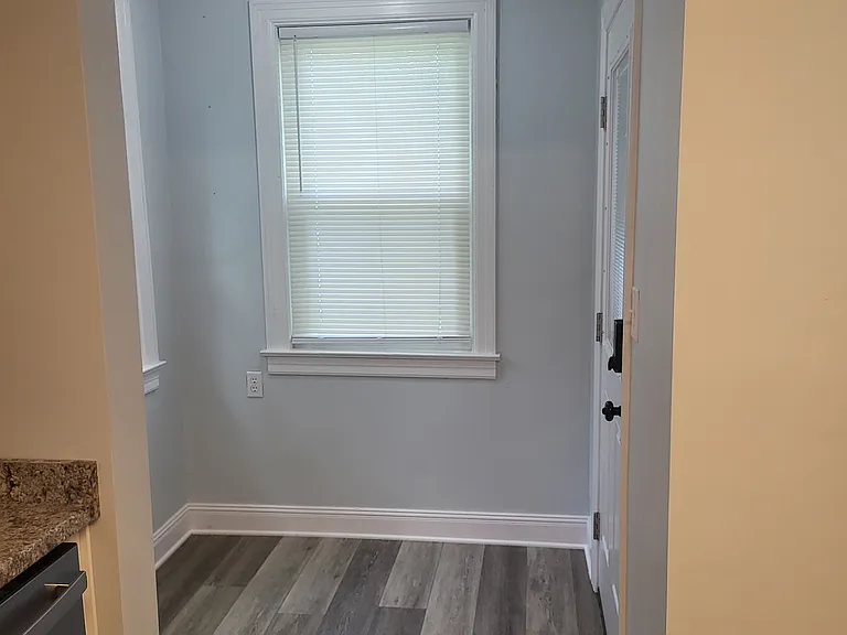 2404 Morena St — Photo 18