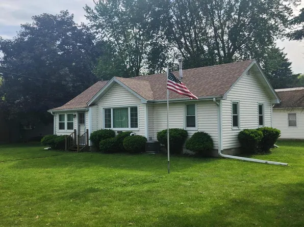 N1247 Highland DRIVE, Genoa City, WI 53128