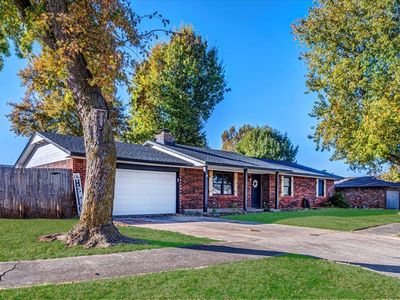 344 W Forest Dr, Mustang, OK, 73064