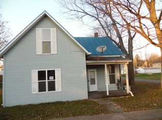109 E Elm St, Pierceton, IN 46562