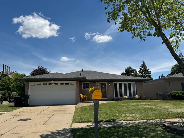 37400 Hacker Dr, Sterling Heights, MI 48310