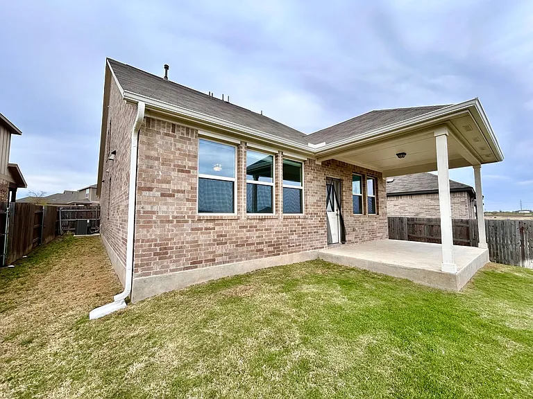 230 Small Seed Dr — Photo 33