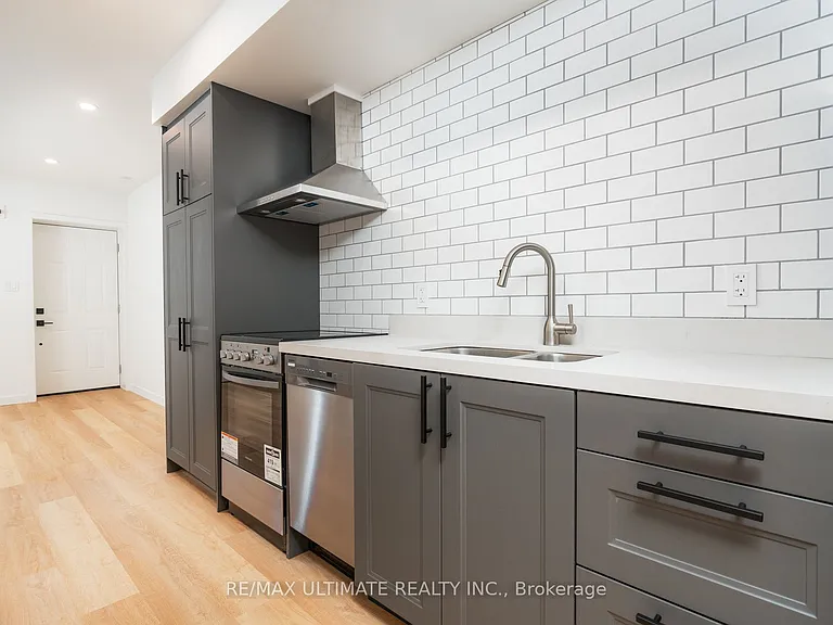 46 Rutland St #LOWER — Photo 5