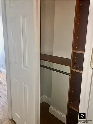 Rented by R New York | media 26