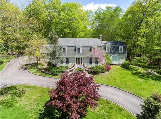 23 Peters Ln, Pound Ridge, NY 10576
