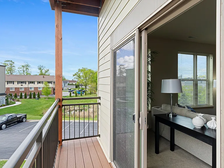 1505 Balcony