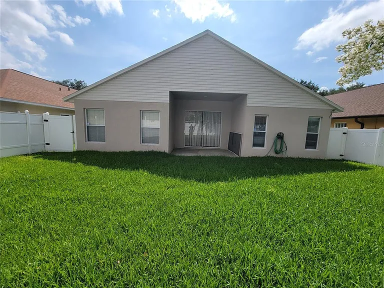 1125 Lumsden Pointe Blvd — Photo 12