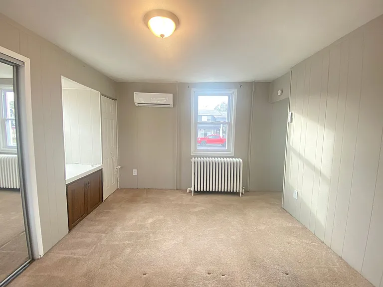 223 W Main St — Photo 12