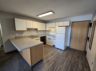 60 Miller Ave SW UNIT 13, Cedar Rapids, IA 52404