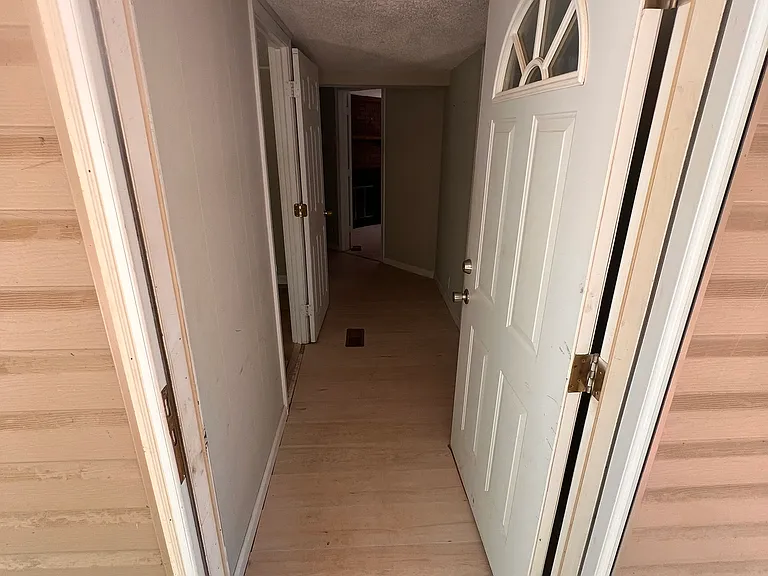 130 Rollingwood Dr — Photo 14