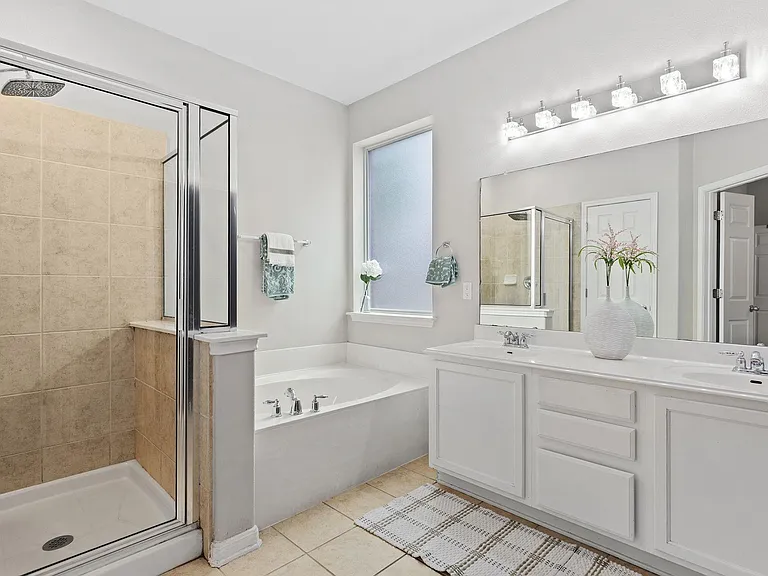 2400 Saddle Blanket Pl — Photo 20
