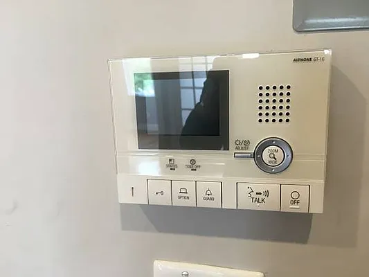 Rented by Real True Group | media 49