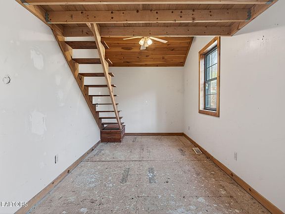 24th image of this home