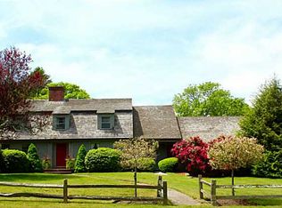 17 Horizon Dr, Saunderstown, RI 02874