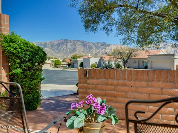 1631 E Firefly Ct, Oro Valley, AZ 85755