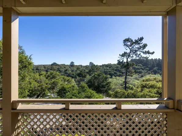 121 Quail Run Ct, Del Rey Oaks, CA 93940