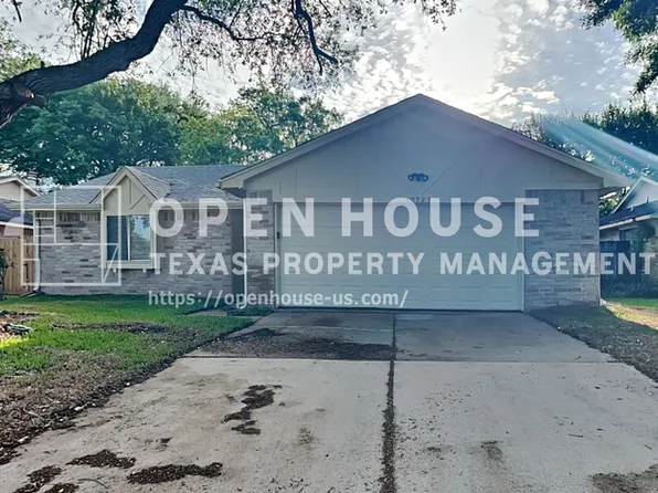 10723 Forest Leaf Dr, Sugar Land, TX 77498