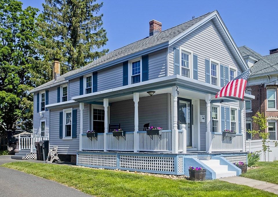 1st image of 29 Pleasant St