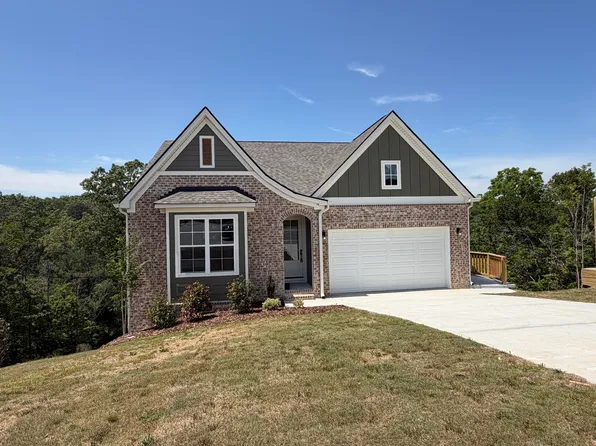 6933 Mercedes Ln, Ooltewah, TN 37363