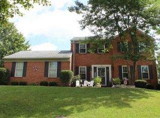 142 Albright Dr, Loveland, OH 45140