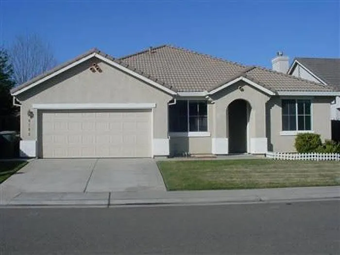 8288 Glendon Way photo 1