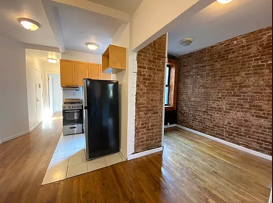 Rented by Best Apartments North Inc | media 22