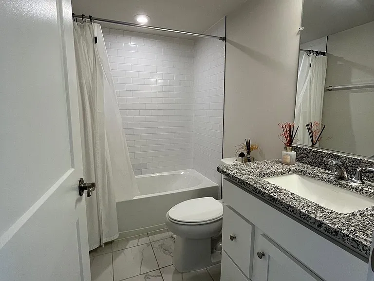 42556 Shandwick Ter — Photo 12