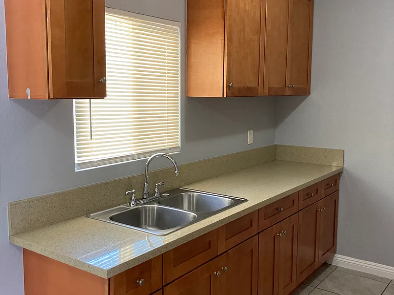 7008 Templeton St #F — Photo 3