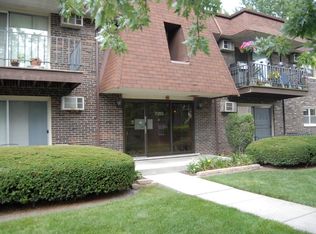 7010 W 86th Pl APT 2A, Burbank, IL