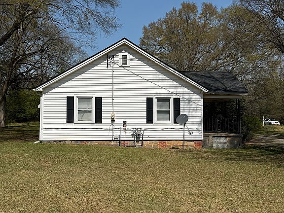 3rd image of 5896 Colbert Danielsville Rd