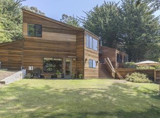 39858 Leeward Rd, The Sea Ranch, CA 95497