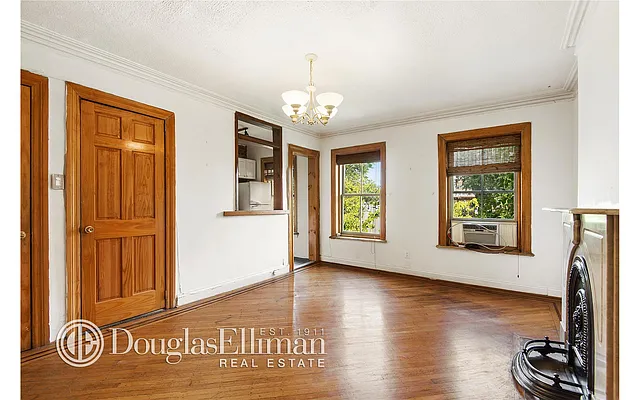 Rented by Douglas Elliman | media 31