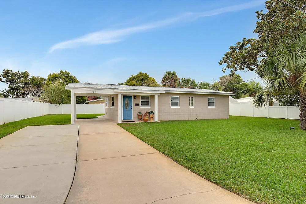 3 bed, 1.5 bath, 975 sqft, $2,400 — Photo 3