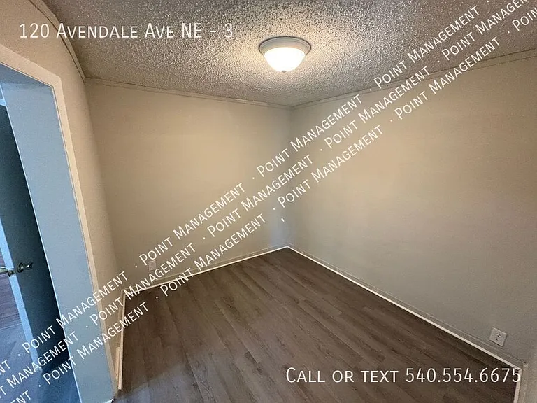 120 Avendale Ave NE #3 — Photo 3