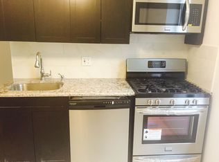 2818 43rd St, Astoria, NY 11103