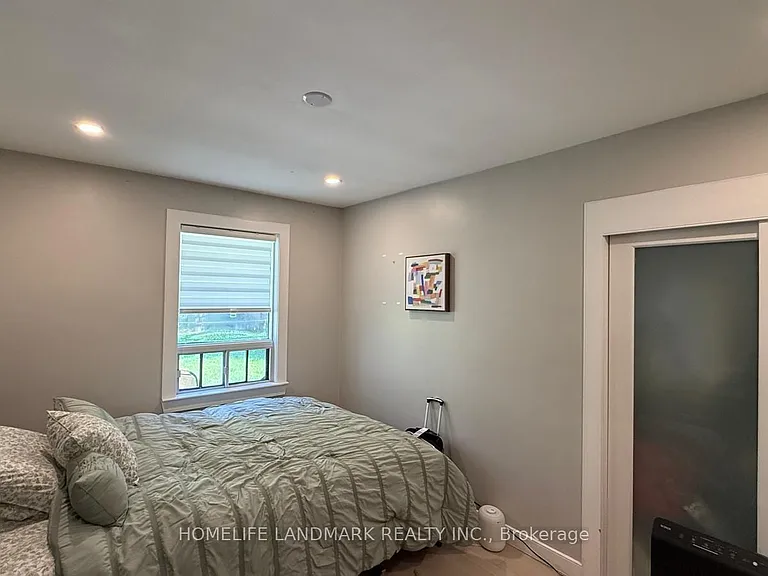 78 Yorkview Dr — Photo 12