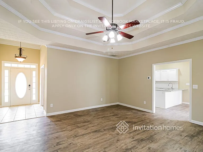312 Glouchester Dr — Photo 6