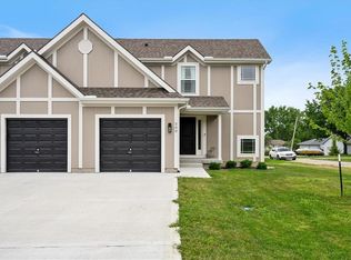 500 W Lawrence St, Spring Hill, KS 66083