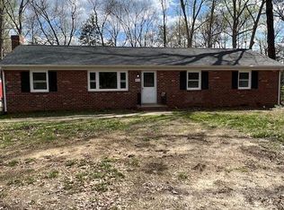9517 Beach Rd, Chesterfield, VA 23838