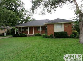 208 Saint Lukes Dr, Richardson, TX 75080