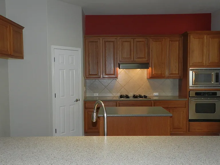 613 Hickory Run Dr — Photo 36