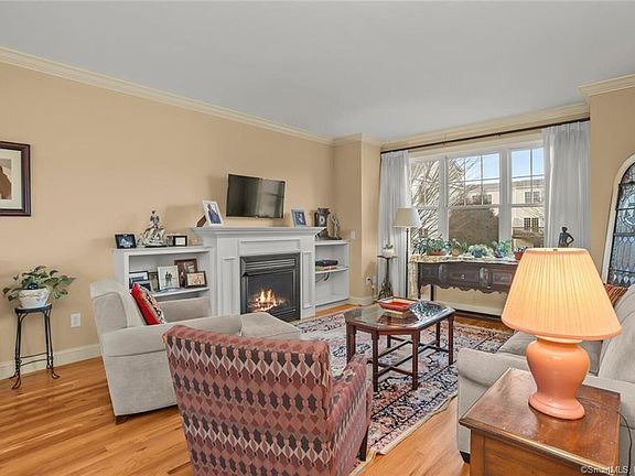3rd image of 502 Woodland Hills Dr Unit 502