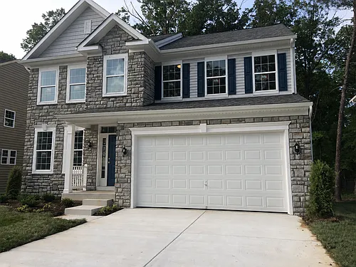 904 Saint Martins Loop Photo 1