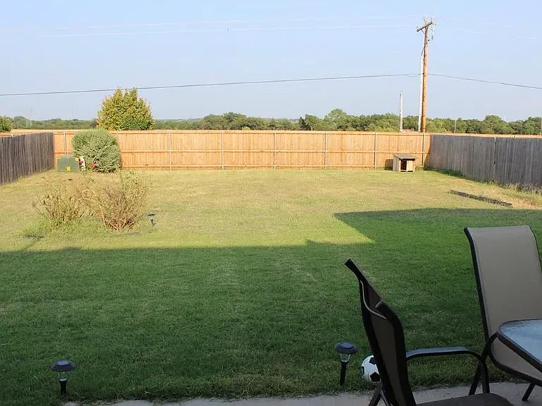 21206 River Lark Ln — Photo 2