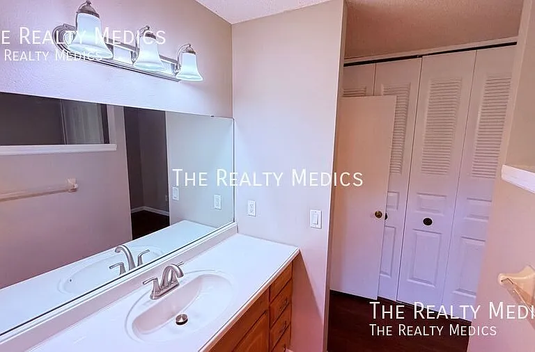 481 Timberwood Trl — Photo 11
