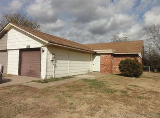 723 Acorn Dr, Bartlesville, OK 74003