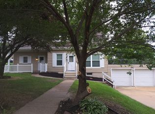 315 King St, Dubuque, IA 52001